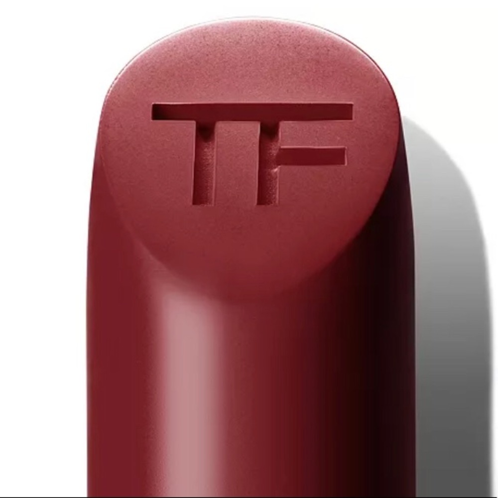 Tom Ford Lipstick-VELVET CHERRY RARE/DISCONTINUED